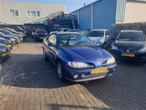 Renault Mégane Cabrio - ; 1.6E - 1