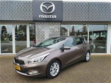 Kia Cee'd - 1.6 GDI Comfort Pack | AFN. TREKHAAK | AIRCO | NAVIGATIE | CRUISE | BLUETOOTH | RIJKLAAR