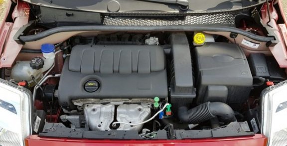 Citroën C2 - 1.4i-16v AUTOMAAT 50000Km park sens climate contr - Afbeelding 3