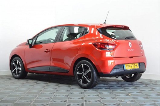 Renault Clio - 0.9 TCE 90PK Expression - 1