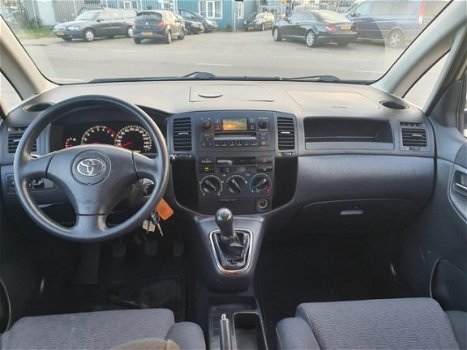 Toyota Corolla Verso - 1.8 VVT-i Linea Terra - 1