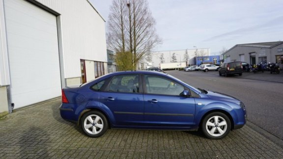 Ford Focus - 1.6 TDCI Futura - 1