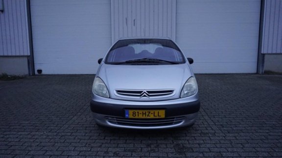 Citroën Xsara Picasso - 1.8i-16V Plaisir - 1