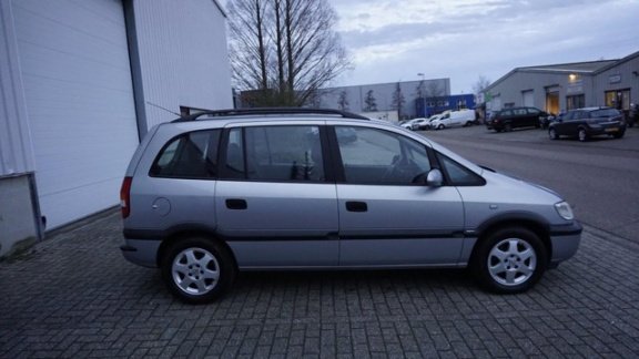 Opel Zafira - 1.8-16V Elegance 7persoons - 1