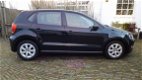 Volkswagen Polo - 1.2 TDI BlueMotion Comfortline Keurige auto, 32000 km geleden een nieuwe distribut - 1 - Thumbnail