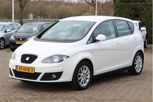 Seat Altea - 1.2 TSI Ecomotive Businessline COPA / Navigatie / Parkeerhulp achter / MF Stuurwiel - 1