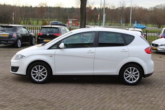 Seat Altea - 1.2 TSI Ecomotive Businessline COPA / Navigatie / Parkeerhulp achter / MF Stuurwiel - 1