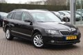 Skoda Superb Combi - 1.6 TDI Champs Elysees / Navigatie / Trekhaak / Led koplampen / LM Velgen / Voo - 1 - Thumbnail