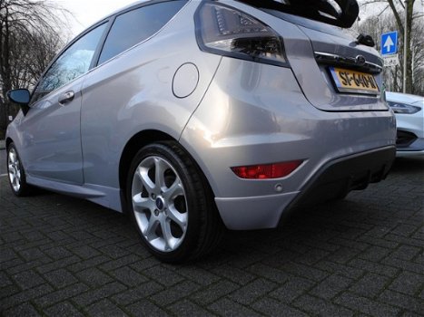 Ford Fiesta - 1.4 96pk 3D Titanium Sport - 1