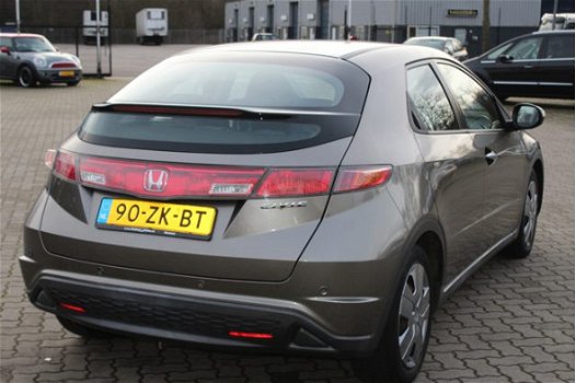 Honda Civic - 1.4 Comfort airco, radio cd speler, elektrische ramen, parkeersensoren - 1