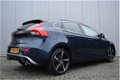 Volvo V40 - 2.0 D4 190pk R-Design Business Leder /Alcantara, Sportstoelen, Full Map Navi, 18 Inch LM - 1 - Thumbnail