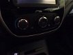 Renault Captur - 0.9 TCe Limited/Airco/Navi/Keyless-Entry/Trekhaak - 1 - Thumbnail