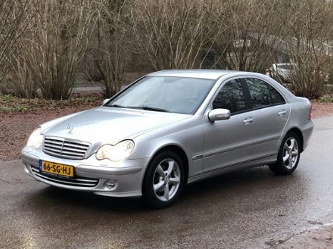 Mercedes-Benz C-klasse - 180 K. Classic NAP 168501 KM / Zeer nette auto / Clima / Cruise contr. / Au - 1