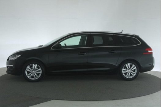 Peugeot 308 SW - 1.6 HDI Blue Lease Executive [Panorama Nav Climate control] - 1