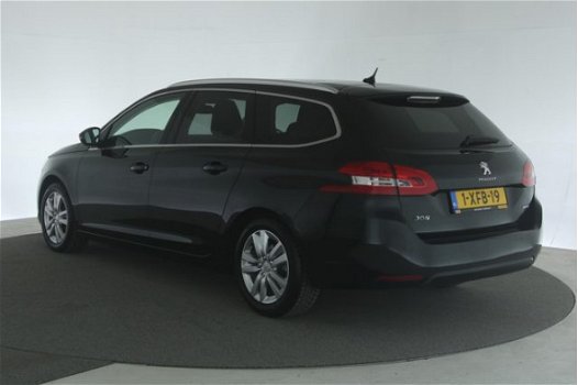 Peugeot 308 SW - 1.6 HDI Blue Lease Executive [Panorama Nav Climate control] - 1