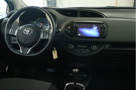 Toyota Yaris - 1.5 Hybrid Lease | Parkeer camera | LM Velgen | Climate control | Parkeersensoren v + - 1