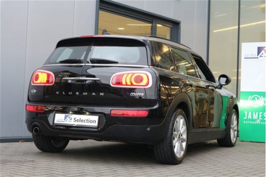 Mini Mini Clubman - 1.5 Cooper Chili Serious Business / Navigatie - 1