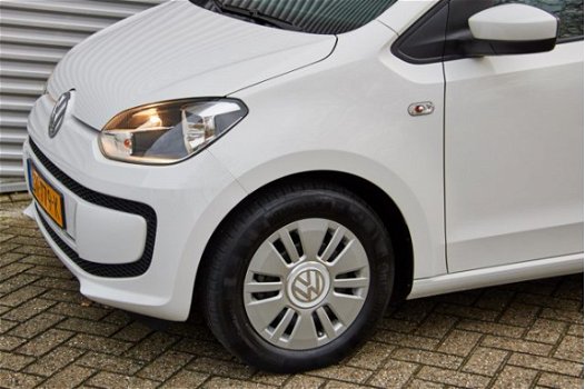 Volkswagen Up! - 1.0 60pk Move Up BlueMotion, Cruise control, Maps&More, PDC achter, Airco - 1