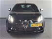 Alfa Romeo Giulietta - 1.4 T Distinctive Rijklaar + 6 maanden Bovag-garantie - 1 - Thumbnail