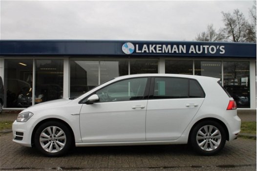 Volkswagen Golf - 1.6 TDI Highline BlueMotion Huurkoop Inruil Service Garantie Apk - 1