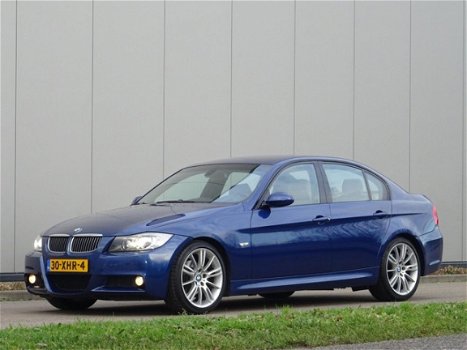 BMW 3-serie - 325i Aut 218pk High /// M-Pakket - Leer Nav Xenon - 1