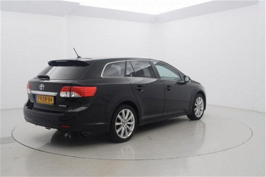 Toyota Avensis Wagon - 1.8 VVTi Dynamic Navi Trekhaak - 1