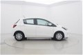 Toyota Yaris - 1.0 VVT-i Aspiration 5drs - 1 - Thumbnail