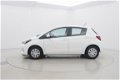 Toyota Yaris - 1.0 VVT-i Aspiration 5drs - 1 - Thumbnail