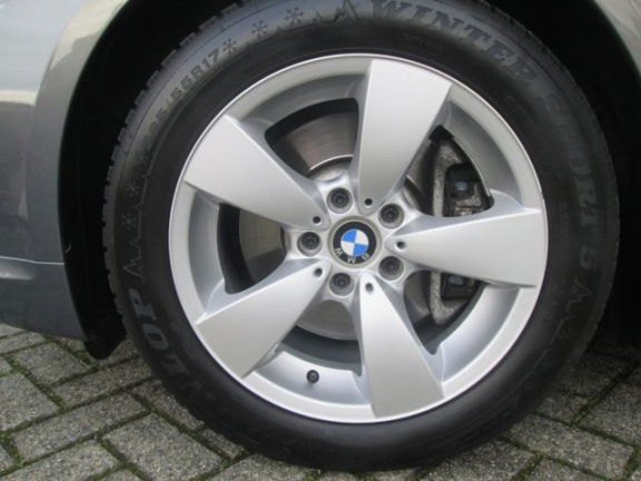 BMW 6-serie - 645Ci S 333 PK / Airco / Navigatie / Panoramadak / Lederen bekleding / Winter en zomer - Afbeelding 7