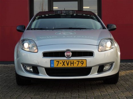 Fiat Bravo - 1.4 MultiAir Leer | Pano-dak | 18