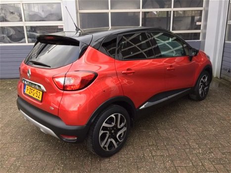 Renault Captur - Energy TCe 90PK S&S Helly Hansen - 1