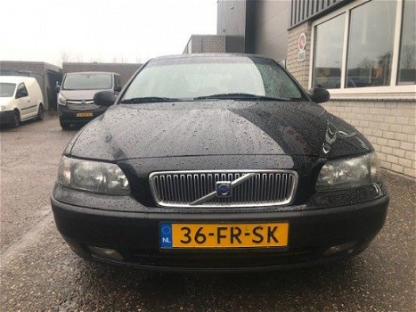 Volvo V70 - 2.5 D 140PK Zeer netjes - 1