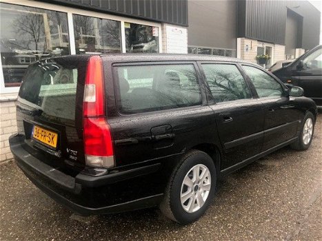 Volvo V70 - 2.5 D 140PK Zeer netjes - 1