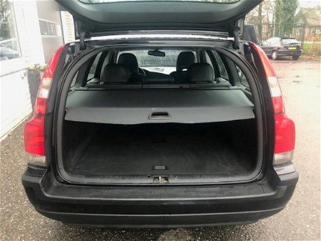 Volvo V70 - 2.5 D 140PK Zeer netjes - 1