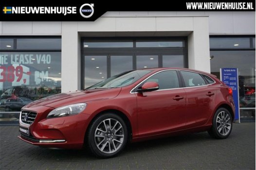 Volvo V40 - T2 120pk Momentum Trekhaak/Xenon/Stoelverwarming/BPC - 1