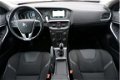 Volvo V40 - T2 120pk Momentum Trekhaak/Xenon/Stoelverwarming/BPC - 1 - Thumbnail