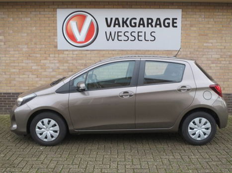 Toyota Yaris - 1.0 VVT-i Aspiration | Camera | Airco | Rijklaar | - 1