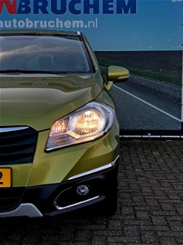 Suzuki SX4 S-Cross - 1.6 Exclusive Airco, Cruise control, LM velgen, Panoramadak, Dealeronderhouden - 1