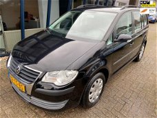 Volkswagen Touran - 1.6 Optive