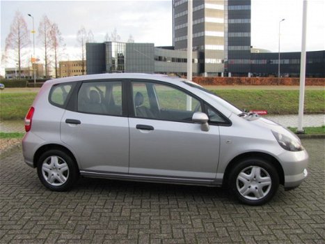 Honda Jazz - 1.4i LS Zuinige en betrouwbare YoungTimer - 1