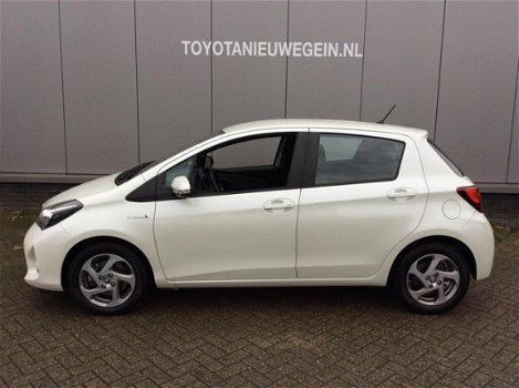 Toyota Yaris - 1.5 Full Hybrid 5D Aut Trend, 25.000 km, org NL , BTW - 1