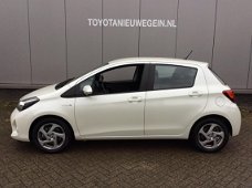 Toyota Yaris - 1.5 Full Hybrid 5D Aut Trend, 25.000 km, org NL , BTW