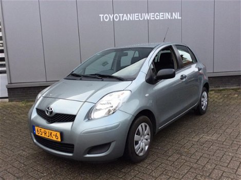 Toyota Yaris - 1.0 12V VVT-I 5DR Cool, navigatie - 1