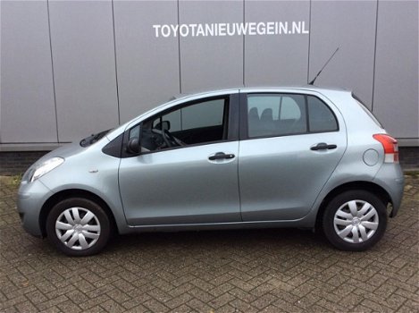 Toyota Yaris - 1.0 12V VVT-I 5DR Cool, navigatie - 1