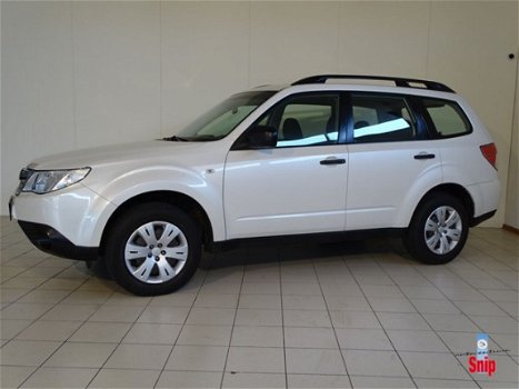 Subaru Forester - 2.0 X Intro Parelmoer Wit - 1