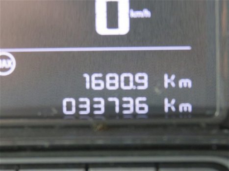 Citroën C3 - PureTech 82pk Feel Navigatie Airco - 1