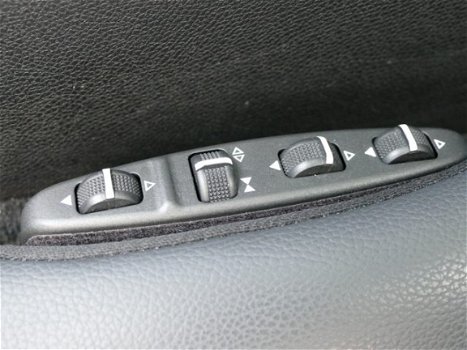 Mercedes-Benz C-klasse Estate - 220 CDI Xenon, navigatie, schuifdak - 1