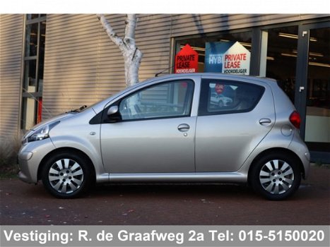 Toyota Aygo - 1.0-12V + | Navigatie | Bluetooth | Airco - 1