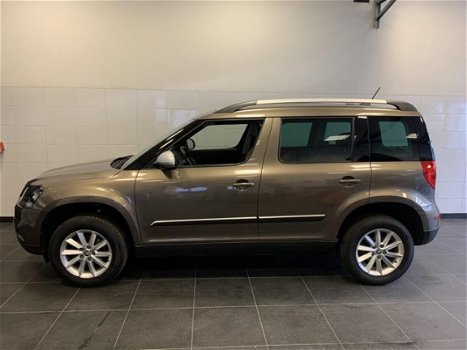 Skoda Yeti - 1.2 TSI Greentech Automaat Groot Panoramadak Navi - 1