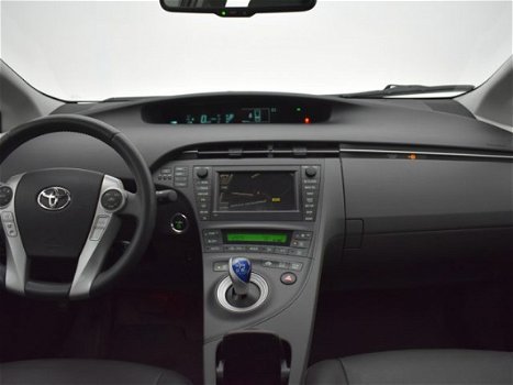 Toyota Prius - 1.8 Executive | Schuif/kantel dak | Leder | Navigatie | - 1